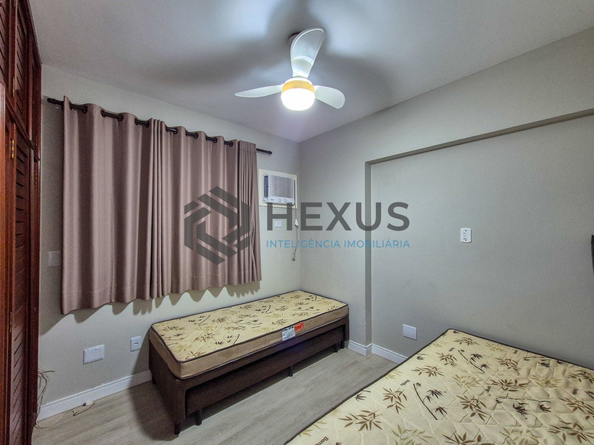 Foto 18 de Apartamento reformado com varanda gourmet e vista mar na beira mar da Praia das Asturias, Guaruja
