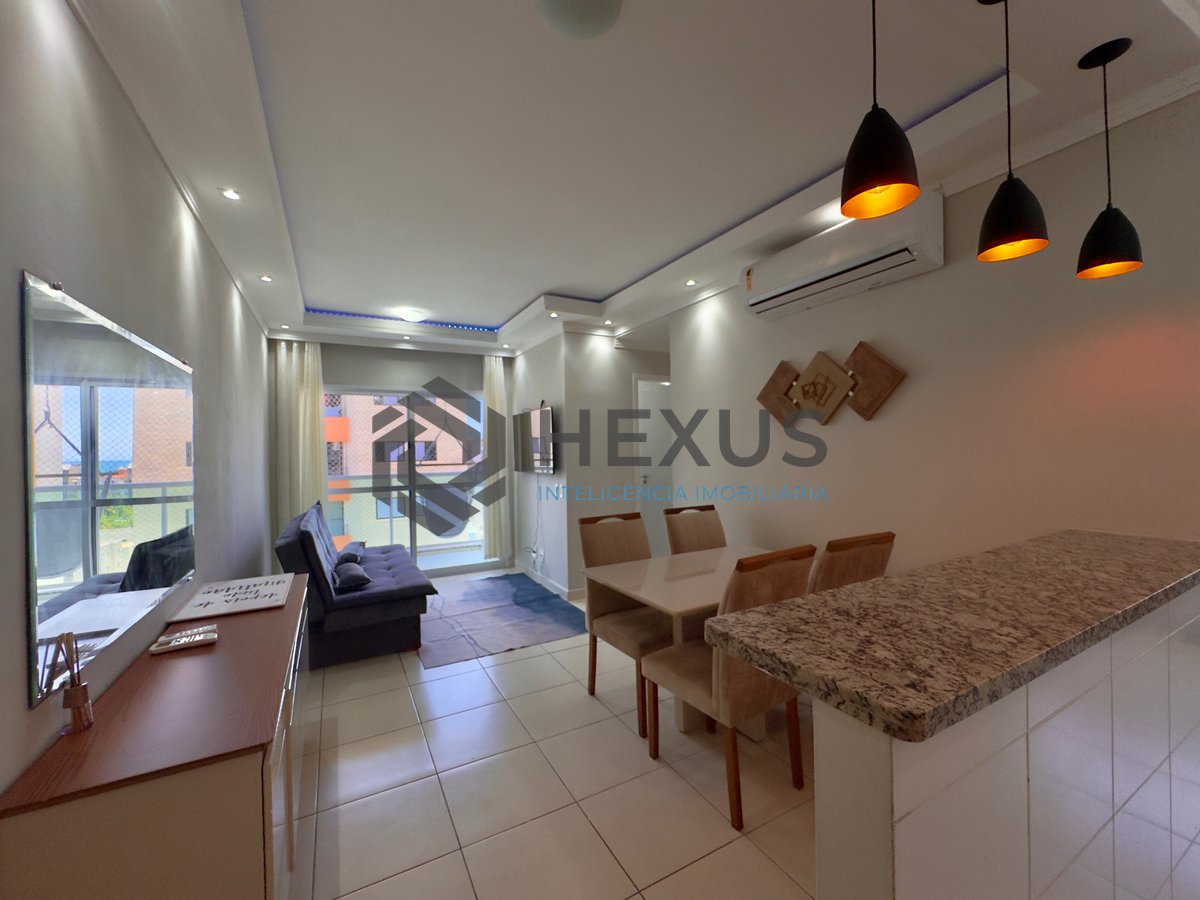 Foto 12 de Apartamento reformado com varanda e lazer na Praia da Enseada, Guaruja