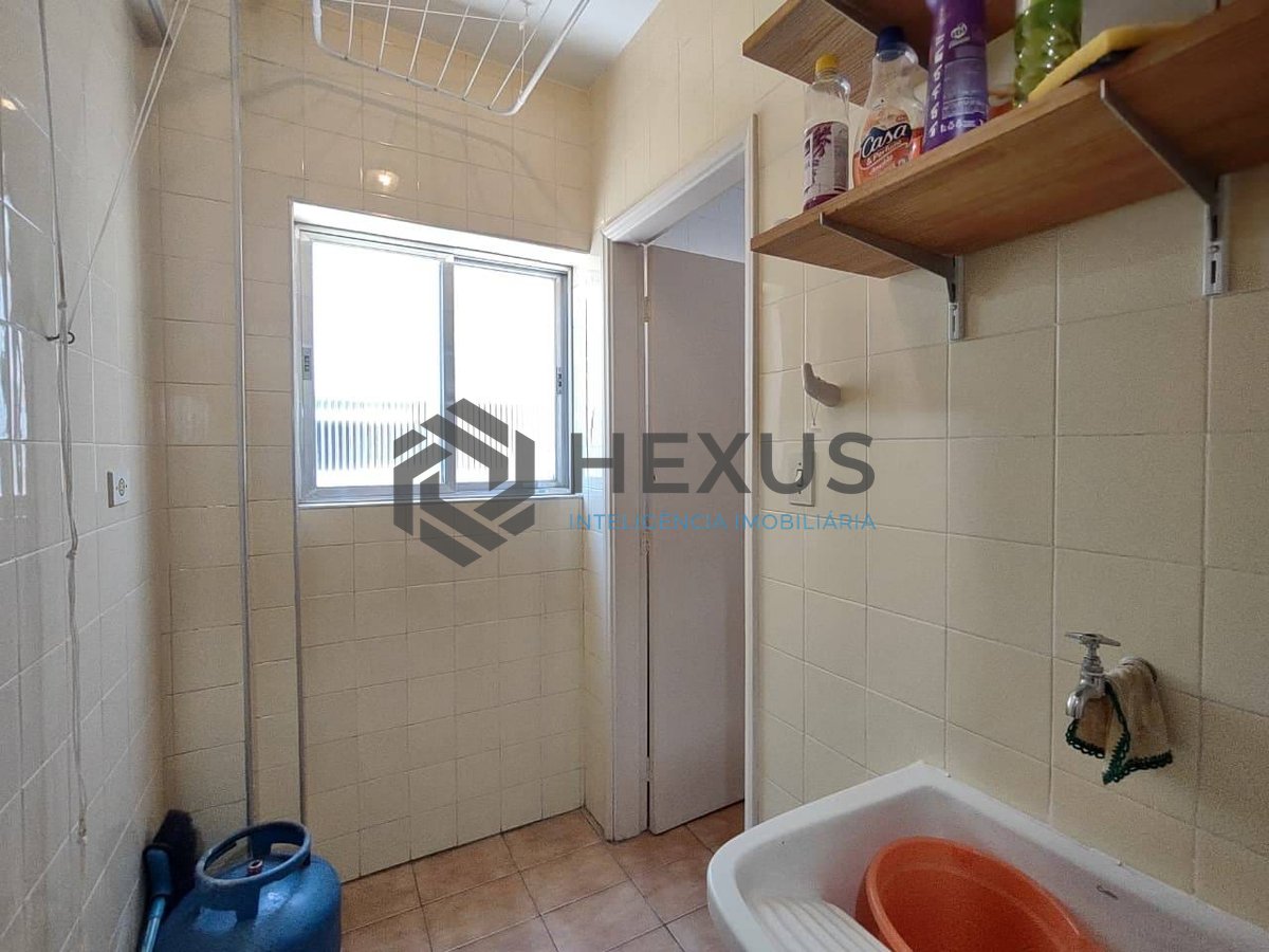 Foto 13 de Apartamento na Praia da Enseada, Guaruja