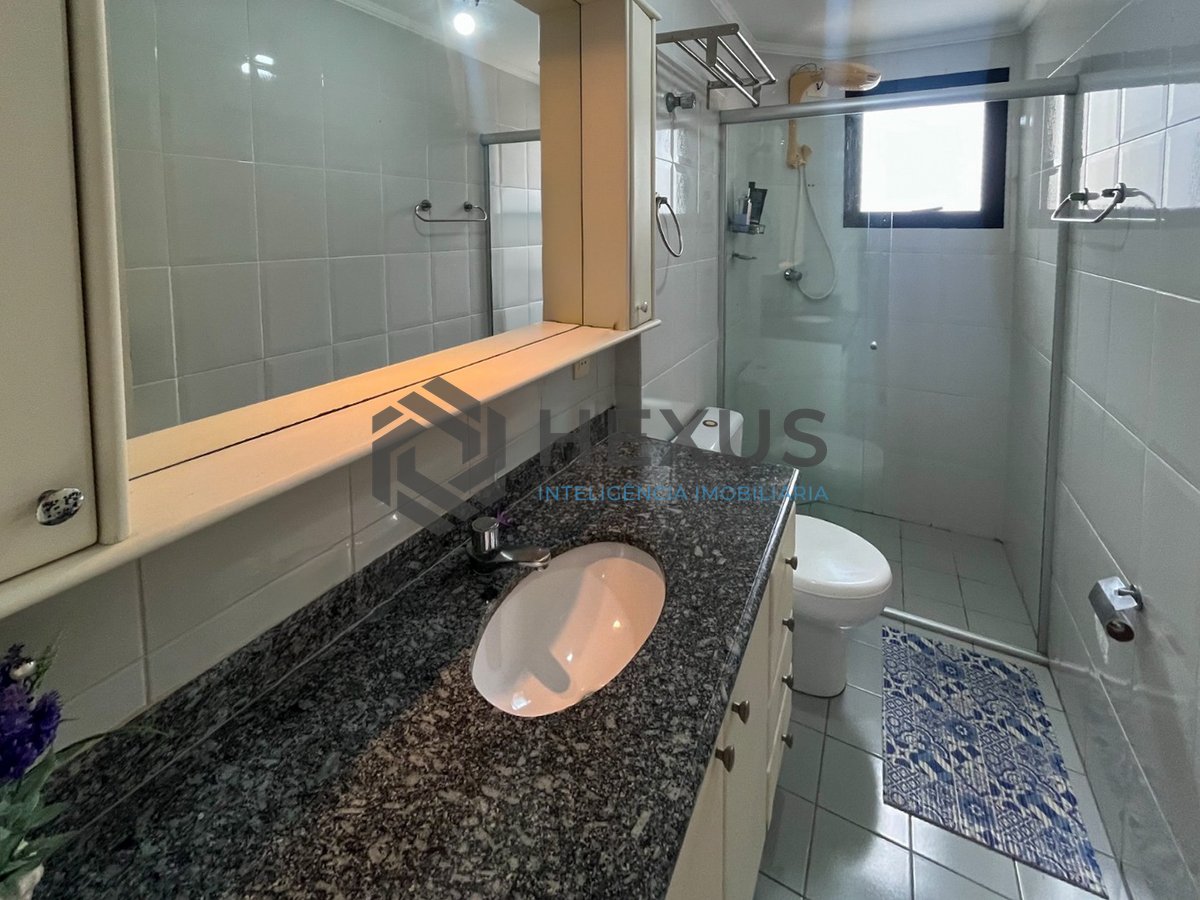 Foto 17 de Apartamento frente mar com varanda e lazer na Praia das Asturias, Guaruja