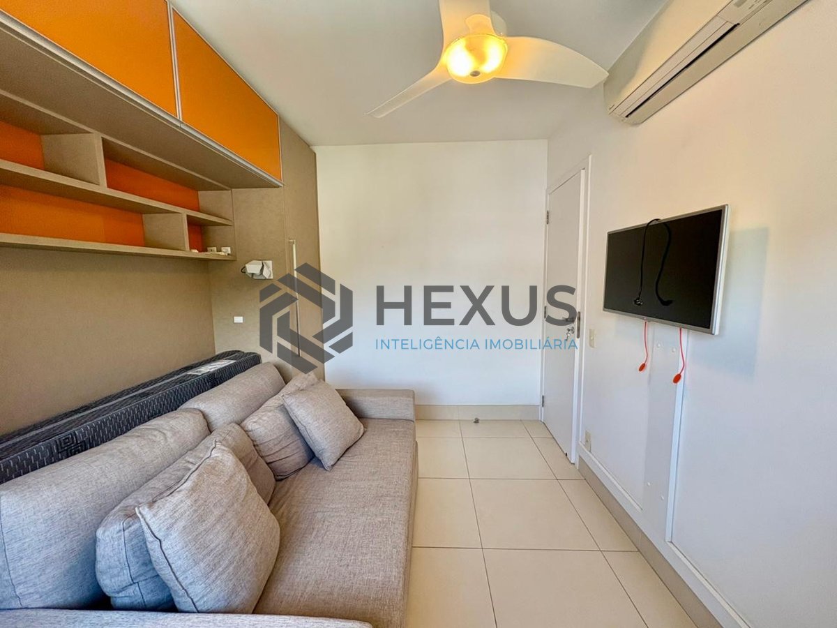 Foto 14 de Apartamento com varanda gourmet e lazer de clube na Praia da Enseada, Guaruja