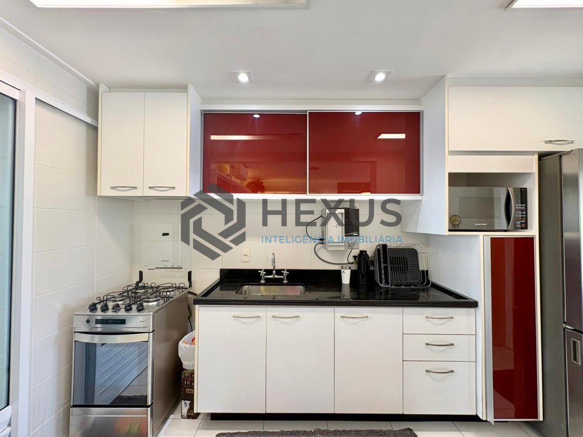 Foto 25 de Apartamento com varanda gourmet e lazer de clube na Praia da Enseada, Guaruja