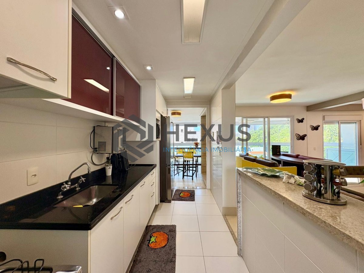 Foto 26 de Apartamento com varanda gourmet e lazer de clube na Praia da Enseada, Guaruja