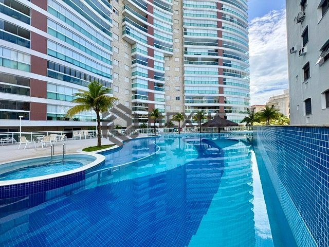 Foto 29 de Apartamento com varanda gourmet com vista mar e lazer de clube na beira mar da Praia da Enseada, Guaruja