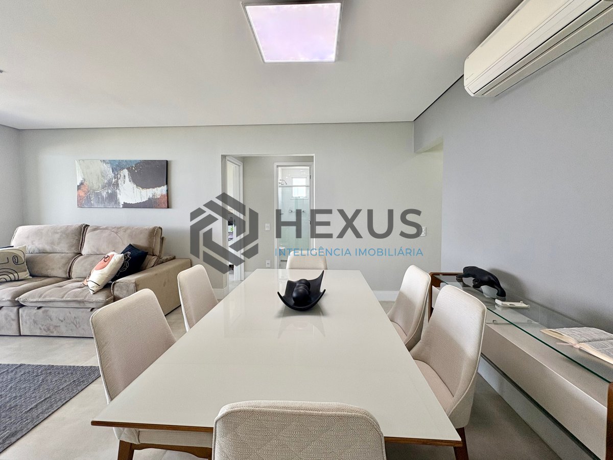 Foto 10 de Apartamento com varanda gourmet e lazer beira mar da Praia da Enseada, Guaruja
