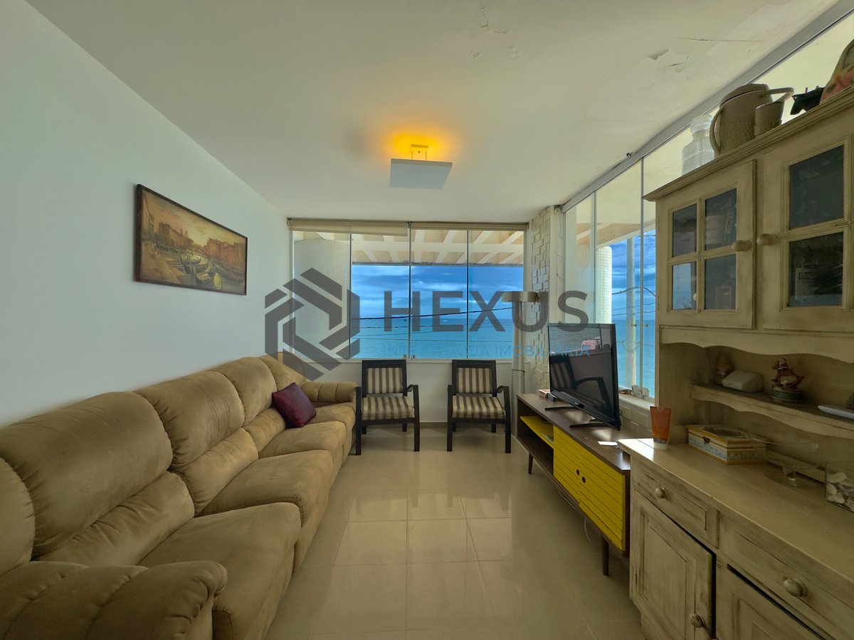Foto 4 de Apartamento reformado frente mar na Praia das Pitangueiras, Guaruja