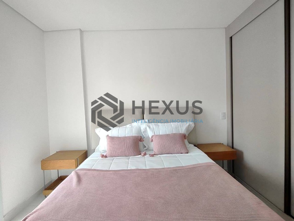 Foto 9 de Apartamento com varanda na Praia da Enseada, Guaruja