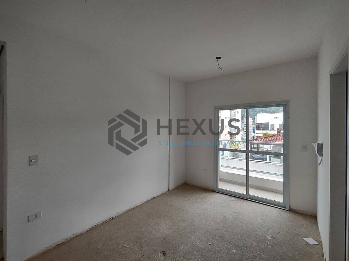 Foto 2 de Apartamento com varanda e lazer na Praia da Enseada, Guaruja