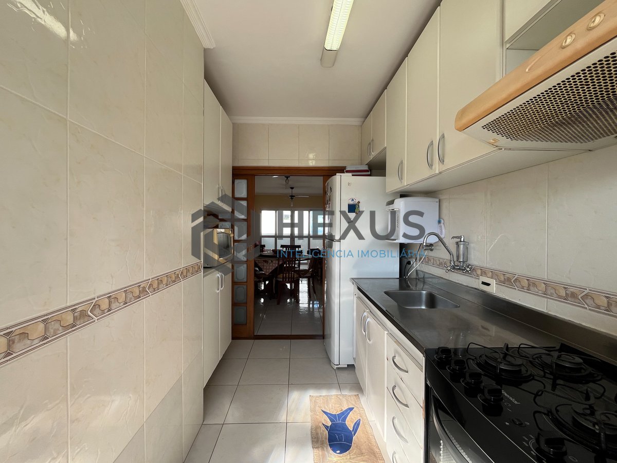 Foto 21 de Apartamento com varanda vista mar e lazer na beira mar da Praia das Asturias, Guaruja