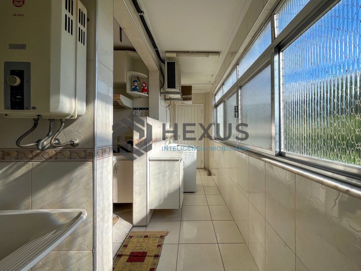 Foto 22 de Apartamento com varanda vista mar e lazer na beira mar da Praia das Asturias, Guaruja