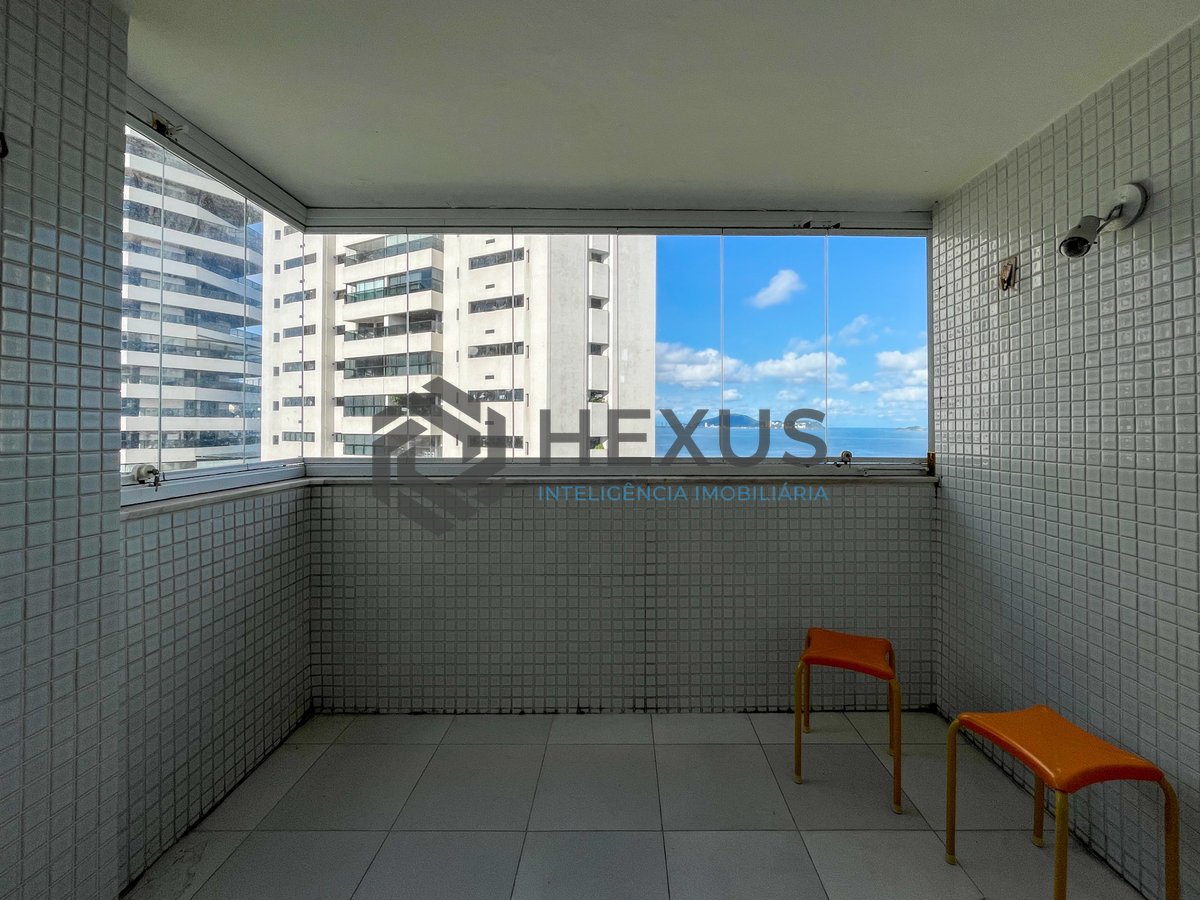 Foto 5 de Apartamento com varanda vista mar e lazer na beira mar da Praia das Asturias, Guaruja