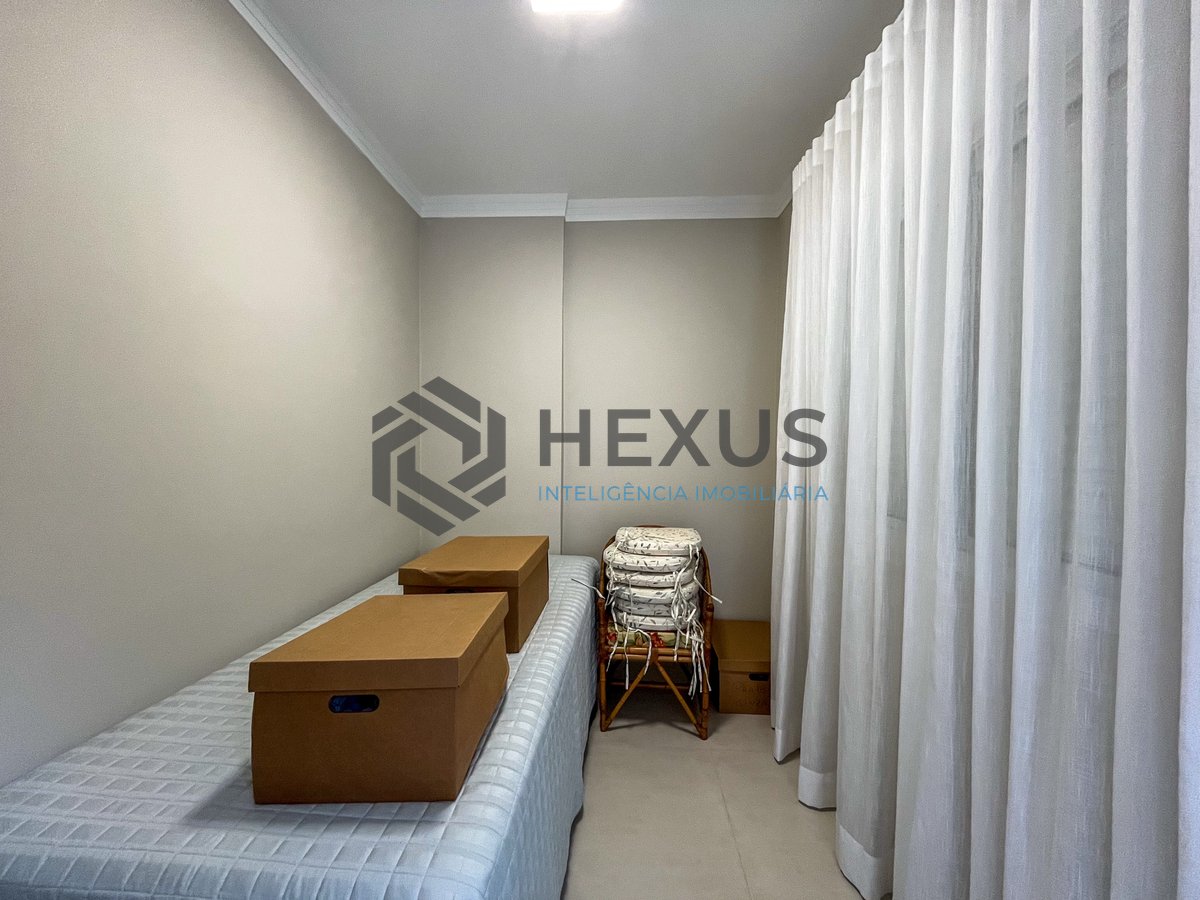 Foto 25 de Apartamento reformado com varanda vista mar e lazer na beira mar da Praia das Asturias, Guaruja