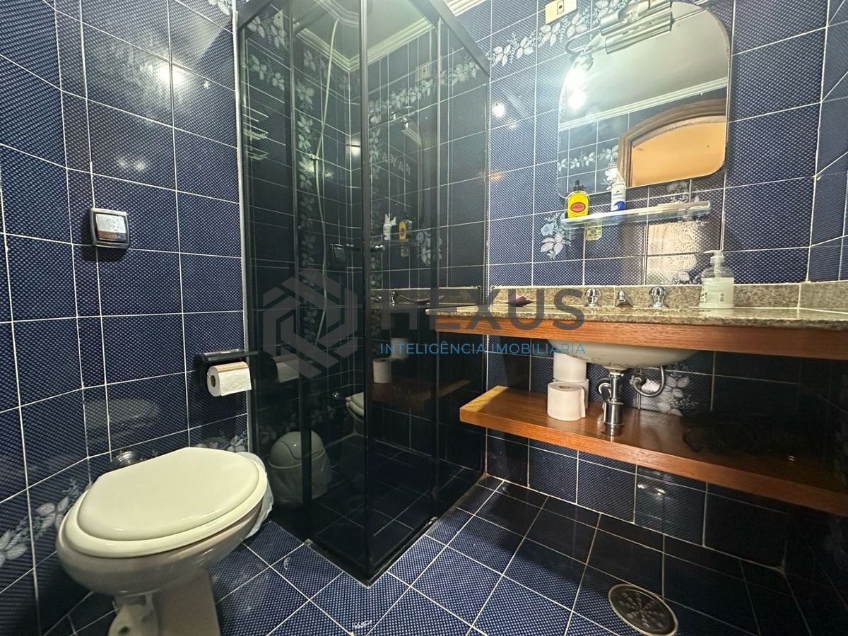 Foto 8 de Apartamento com varanda na Praia da Enseada, Guaruja