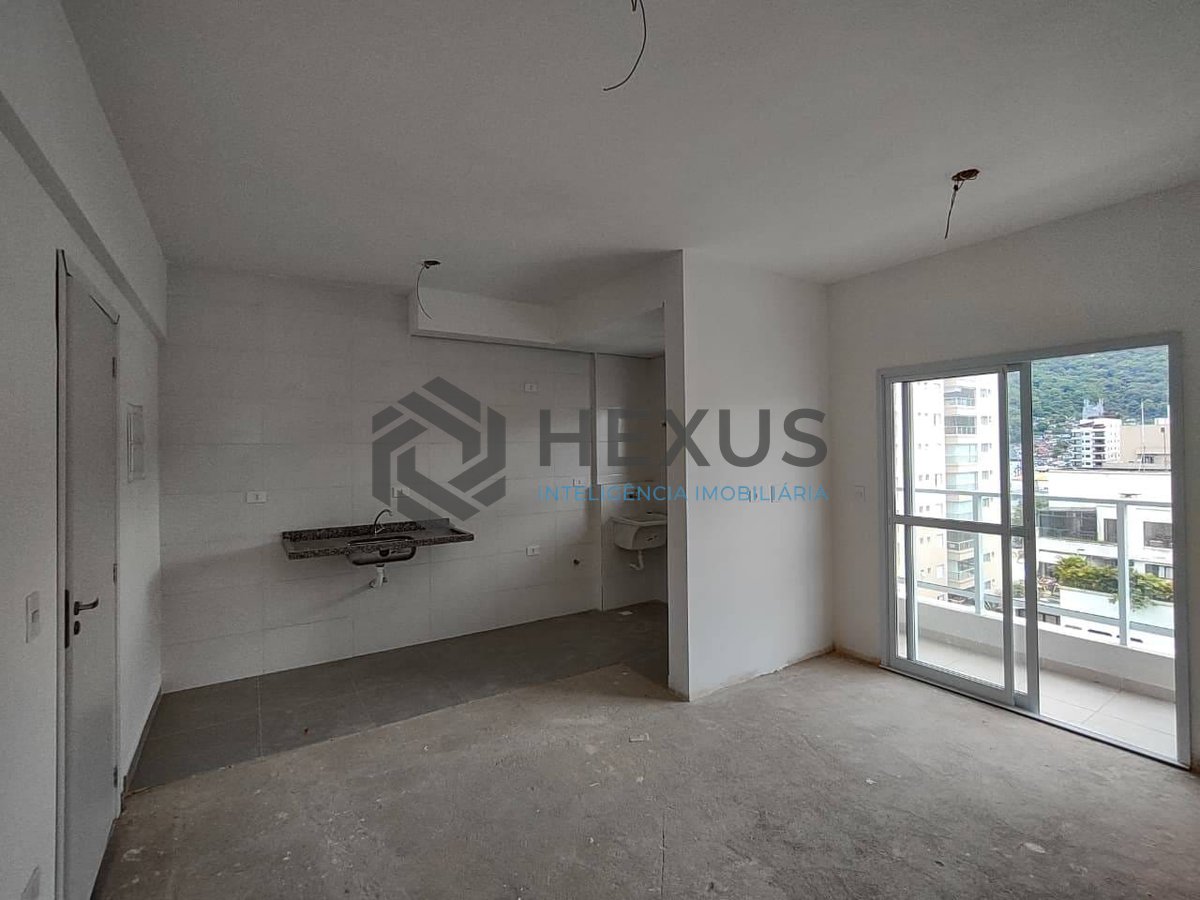 Foto 5 de Apartamento com varanda e lazer na Praia da Enseada, Guaruja