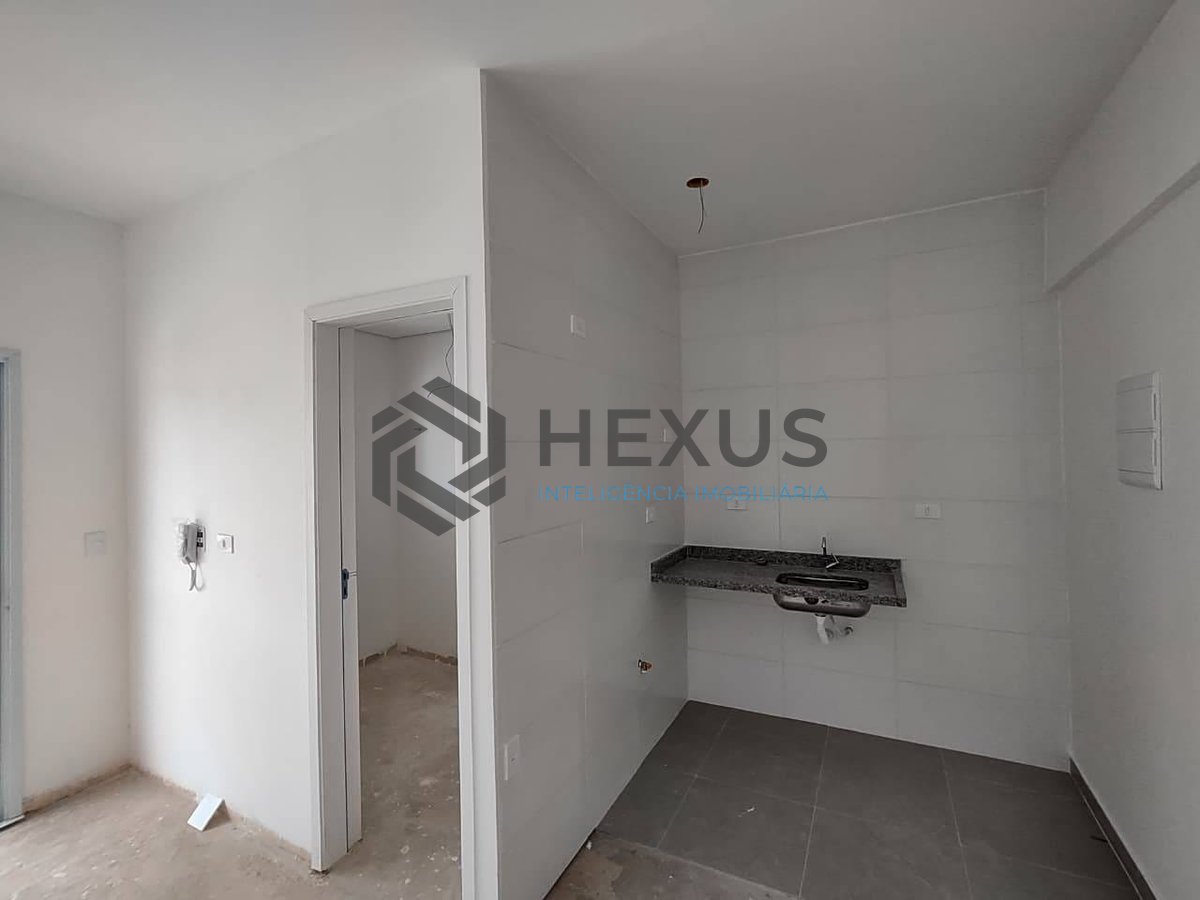 Foto 14 de Apartamento com varanda e lazer na Praia da Enseada, Guaruja