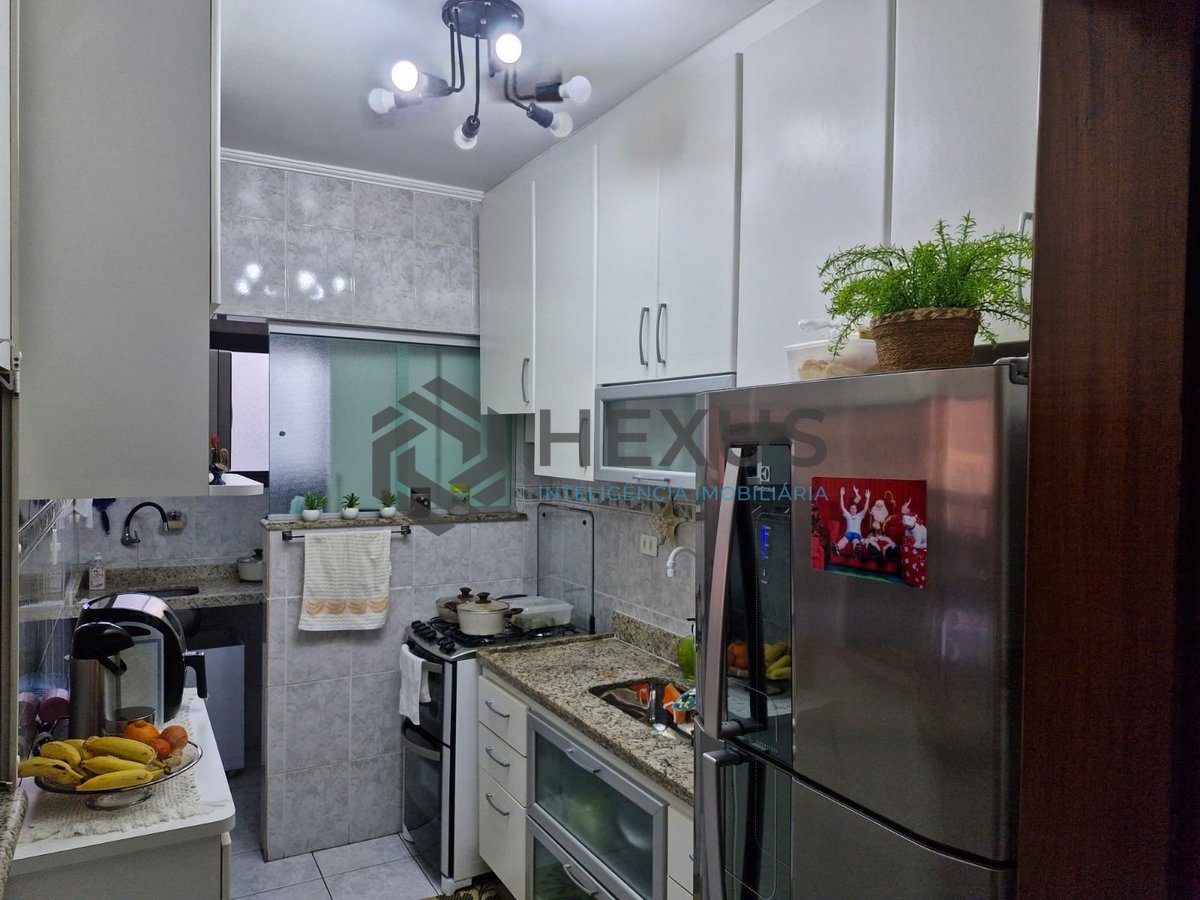 Foto 12 de Apartamento com varanda e lazer na Praia das Astúrias à venda, Guarujá