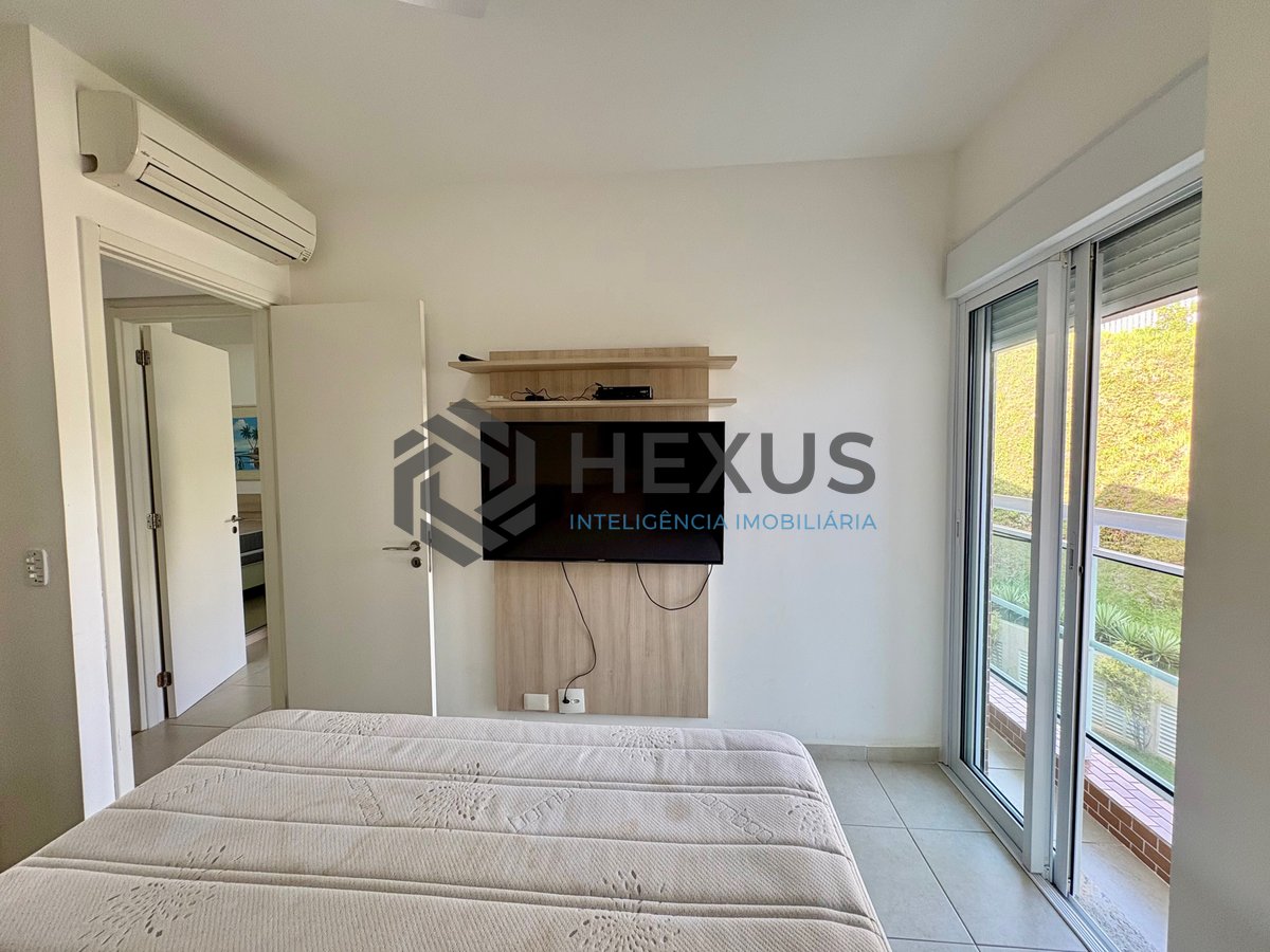 Foto 12 de Apartamento duplex com varanda e lazer de clube na Praia da Enseada, Guaruja