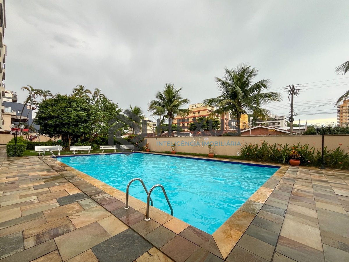 Foto 37 de Apartamento reformado com piscina e churrasqueira na Praia da Enseada, Guaruja