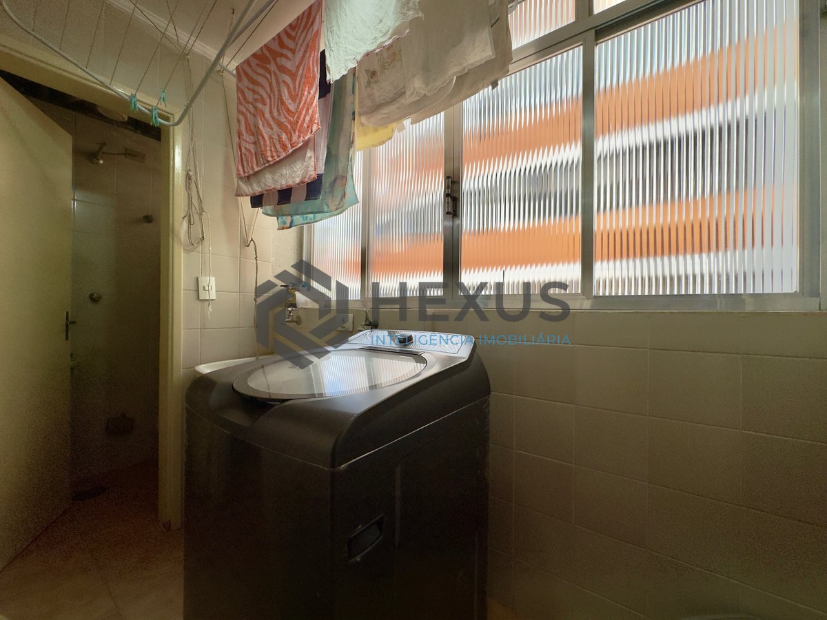 Foto 30 de Apartamento com varanda e lazer na Praia do Tombo, Guaruja