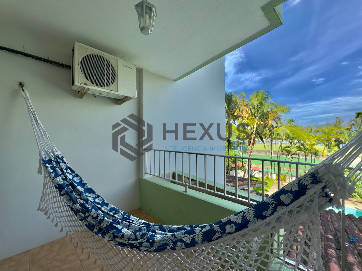 Foto 4 de Apartamento com varanda e lazer na Praia do Tombo, Guaruja