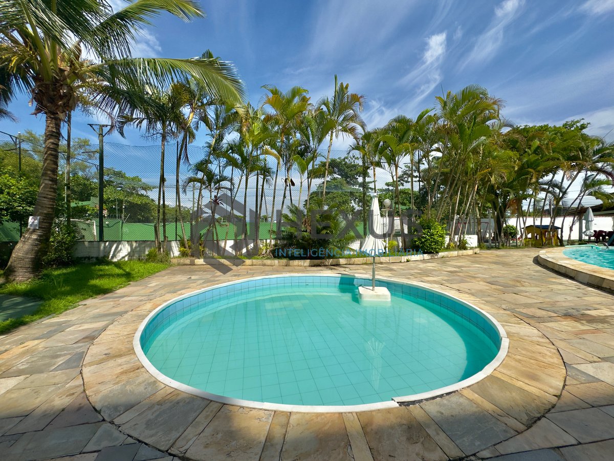 Foto 32 de Apartamento com varanda e lazer na Praia do Tombo, Guaruja