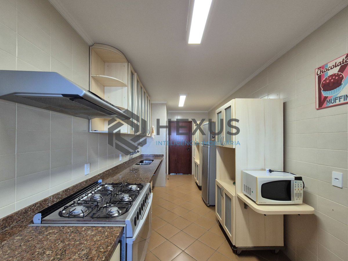 Foto 42 de Apartamento frente mar com lazer de clube e varanda na Praia da Enseada, Guaruja