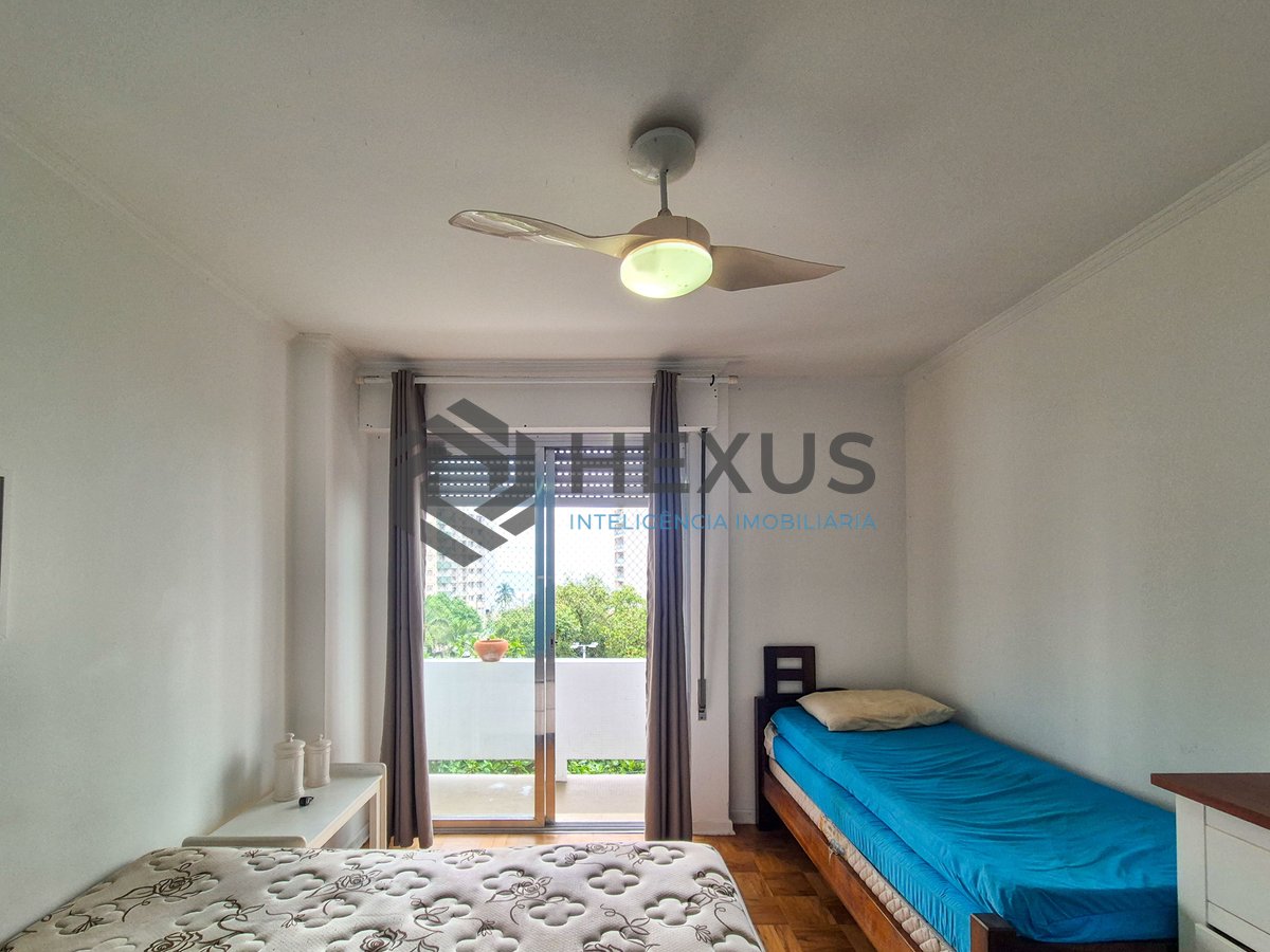 Foto 20 de Apartamento reformado com vista mar a 1 quadra da praia nas Pitangueiras, Guarujá