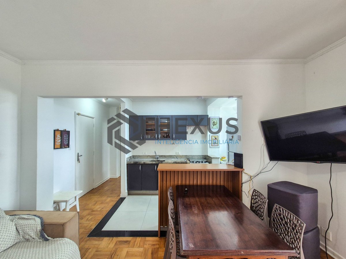 Foto 5 de Apartamento reformado com vista mar a 1 quadra da praia nas Pitangueiras, Guarujá