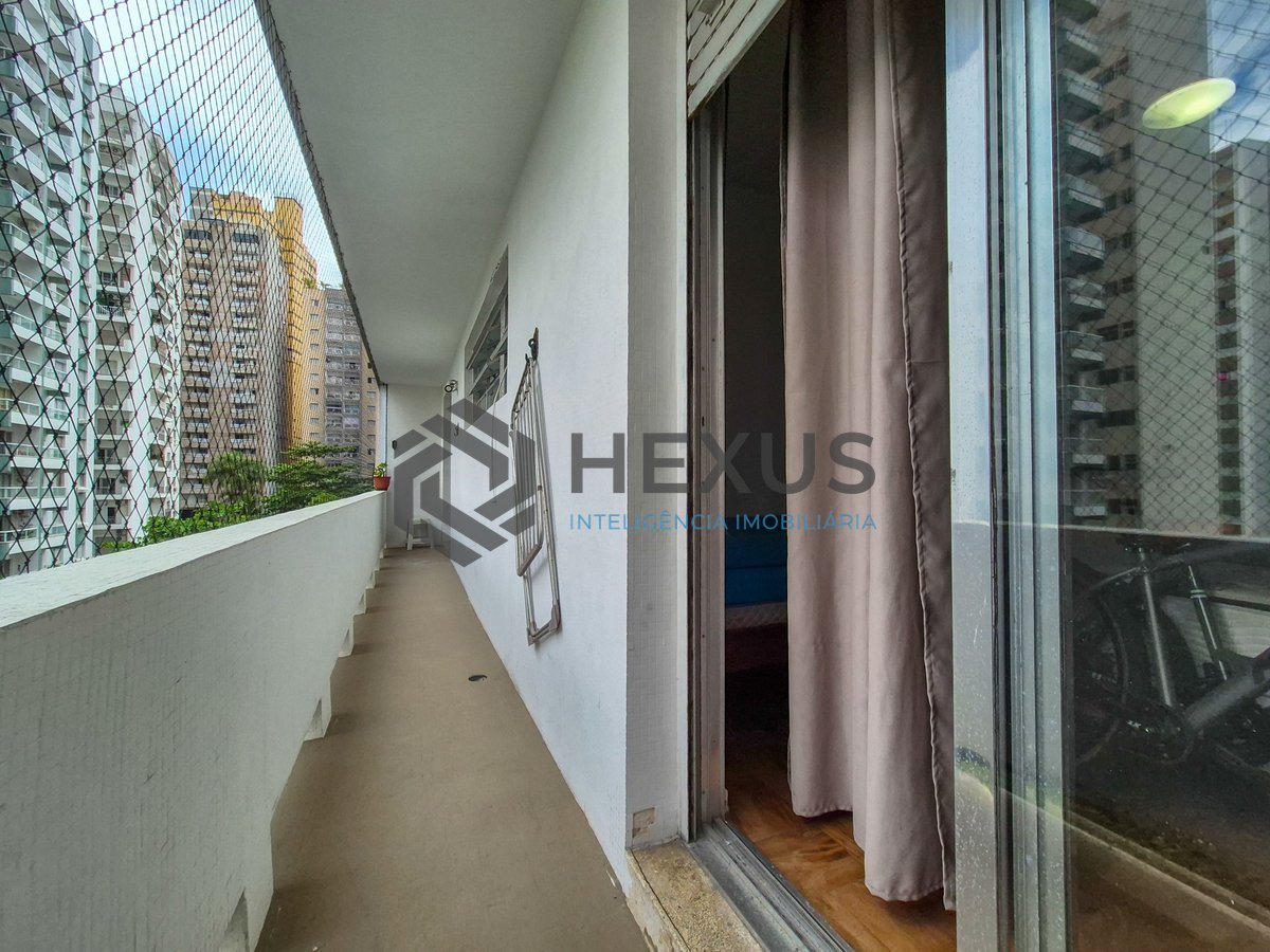 Foto 10 de Apartamento reformado com vista mar a 1 quadra da praia nas Pitangueiras, Guarujá