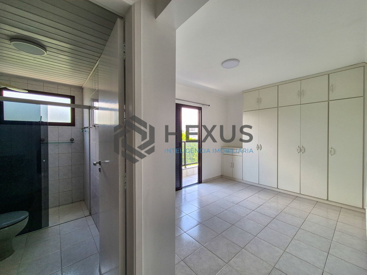 Foto 16 de Apartamento com varanda vista mar e lazer na Praia das Asturias, Guaruja