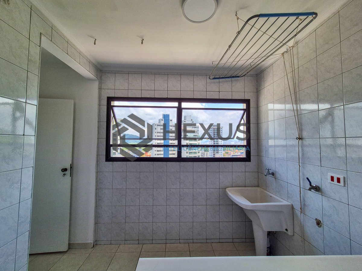 Foto 33 de Apartamento com varanda vista mar e lazer na Praia das Asturias, Guaruja