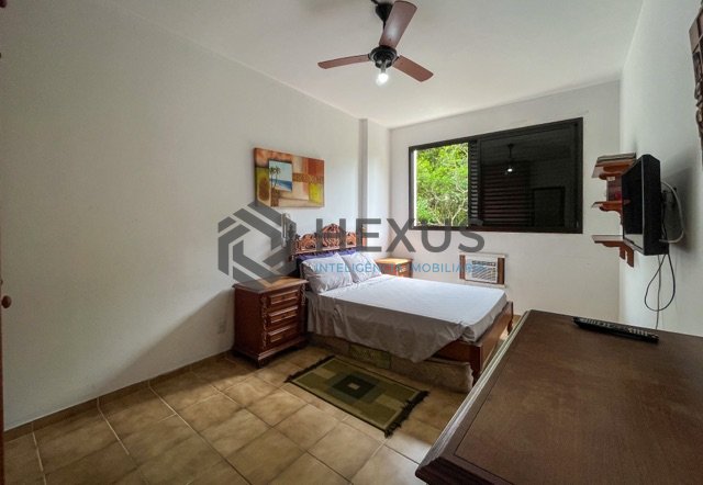 Foto 23 de Apartamento com varanda e lazer na Praia das Pitangueiras, Guaruja