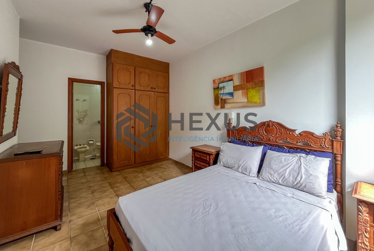 Foto 24 de Apartamento com varanda e lazer na Praia das Pitangueiras, Guaruja