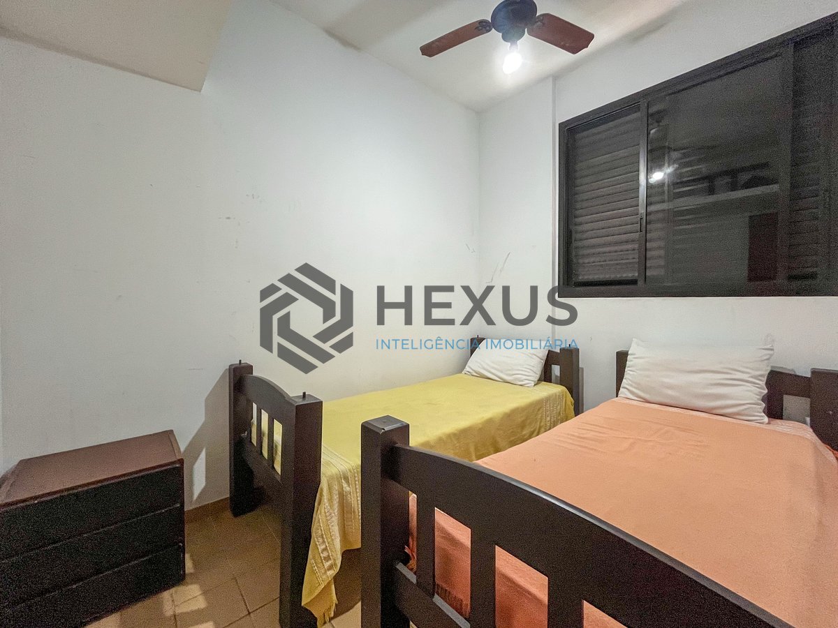 Foto 36 de Apartamento com varanda e lazer na Praia das Pitangueiras, Guaruja