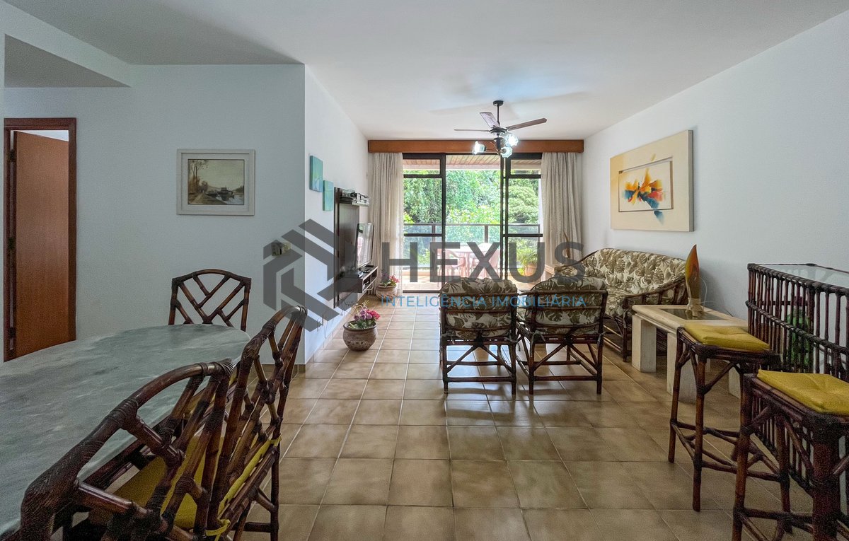 Foto 5 de Apartamento com varanda e lazer na Praia das Pitangueiras, Guaruja