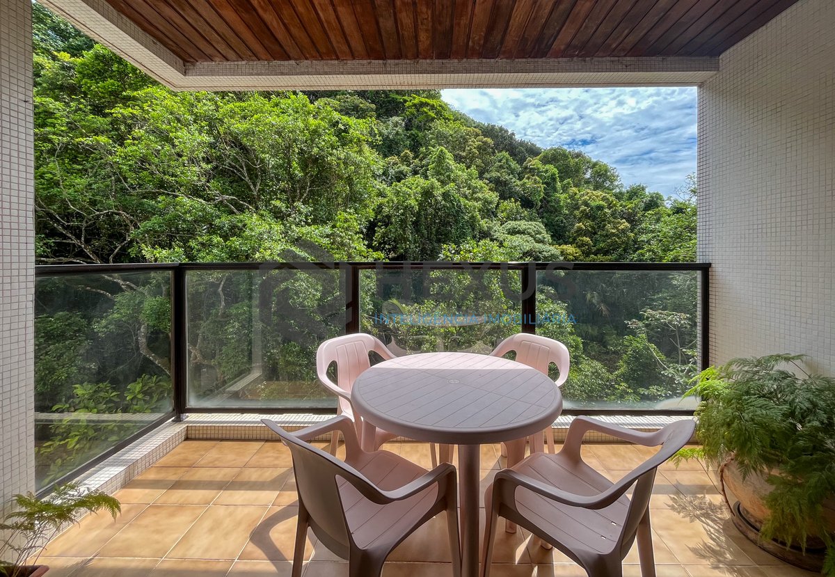 Foto 9 de Apartamento com varanda e lazer na Praia das Pitangueiras, Guaruja