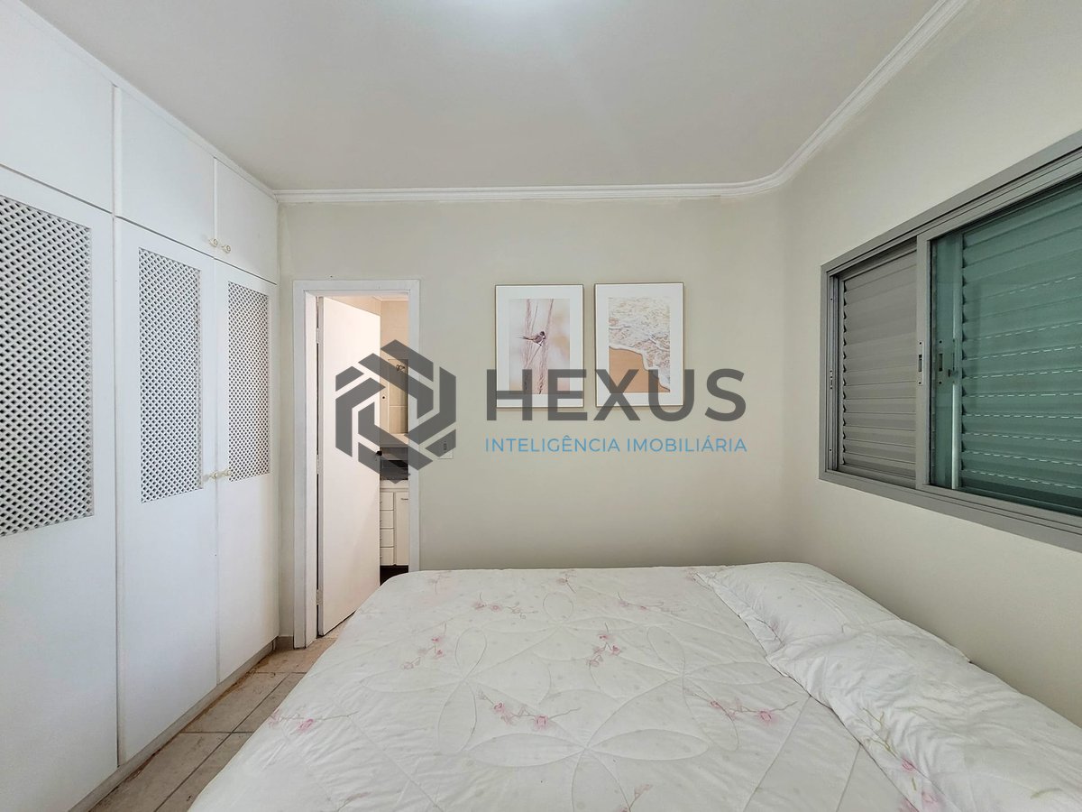 Foto 15 de Apartamento com varanda e vista mar na Praia das Asturias, Guaruja