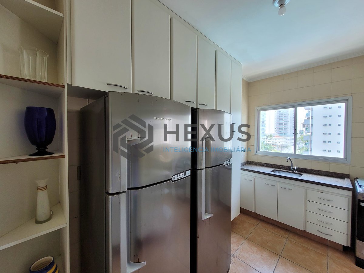 Foto 23 de Apartamento com varanda e vista mar na Praia das Asturias, Guaruja