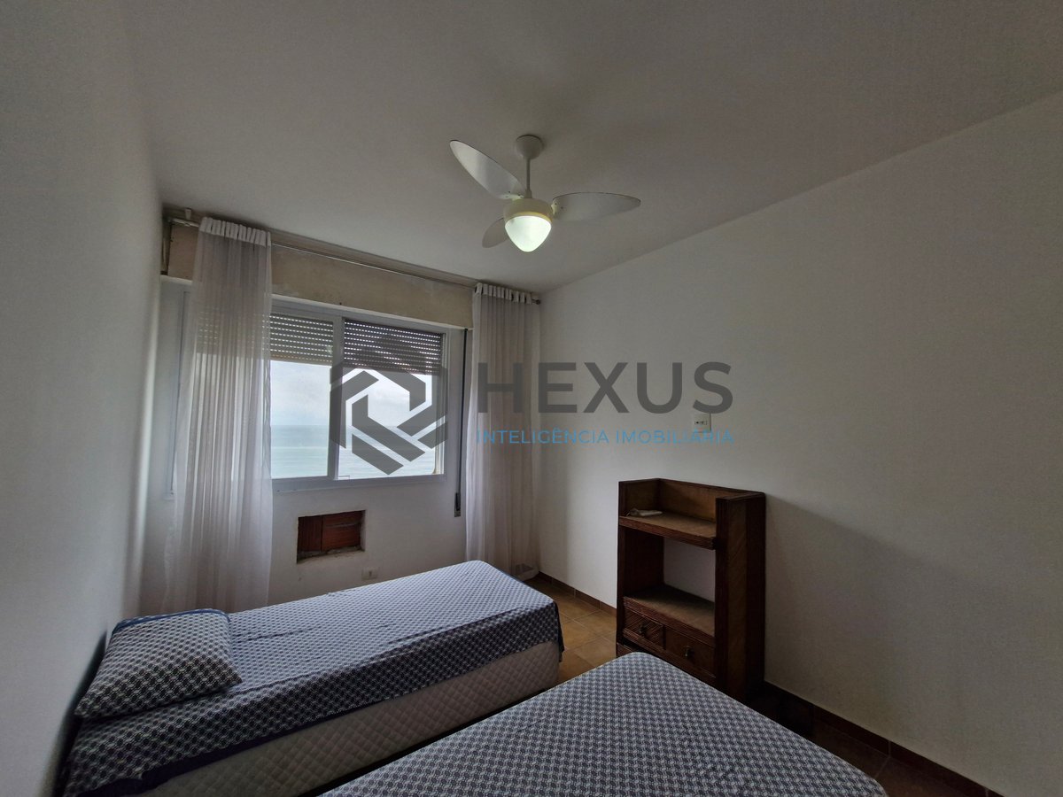 Foto 15 de Apartamento reformado frente mar na Praia das Pitangueiras, Guaruja
