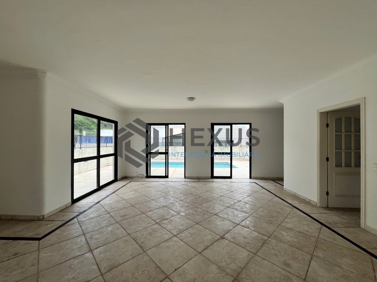 Foto 2 de Cobertura com piscina e varanda gourmet a uma quadra da Praia das Pitangueiras, Guaruja