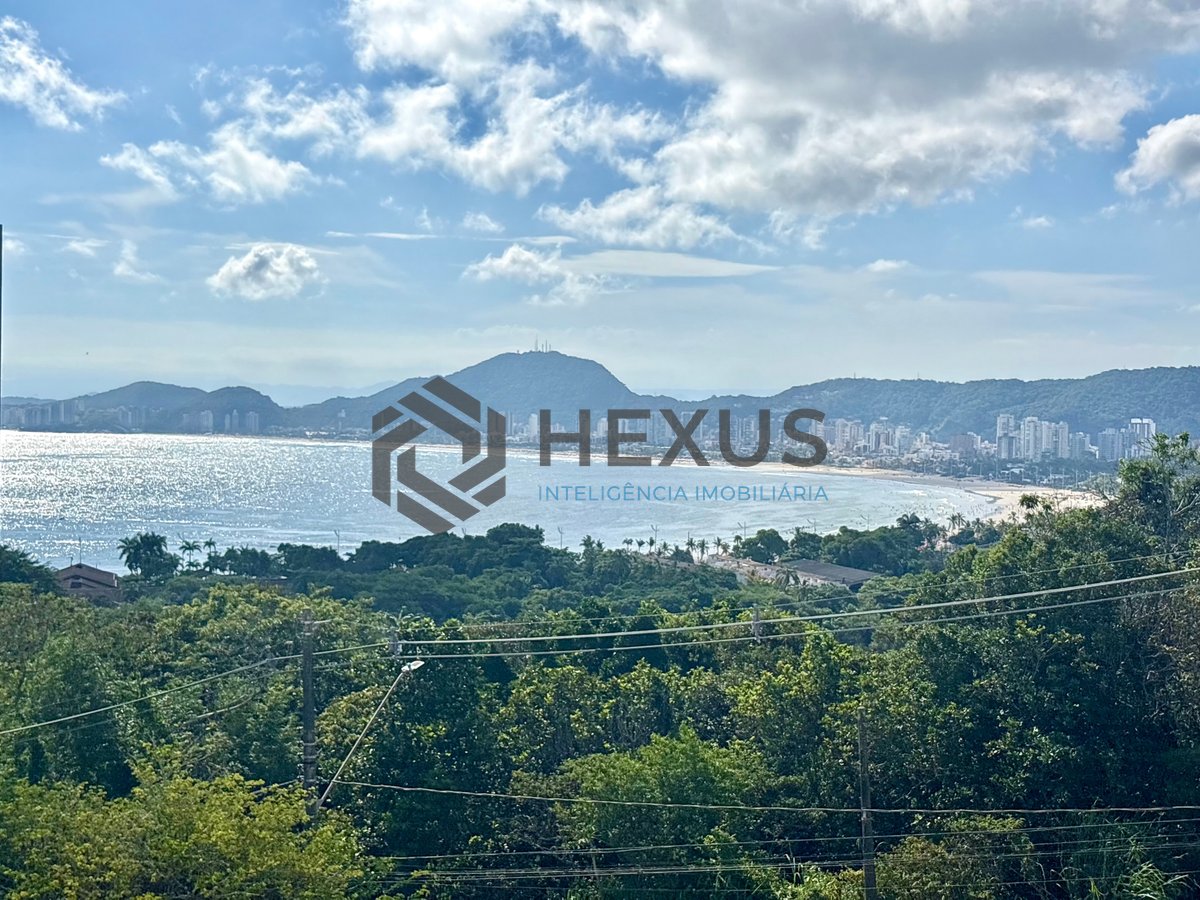 Foto 17 de Apartamento beira mar com varanda e lazer na Praia da Enseada, Guaruja