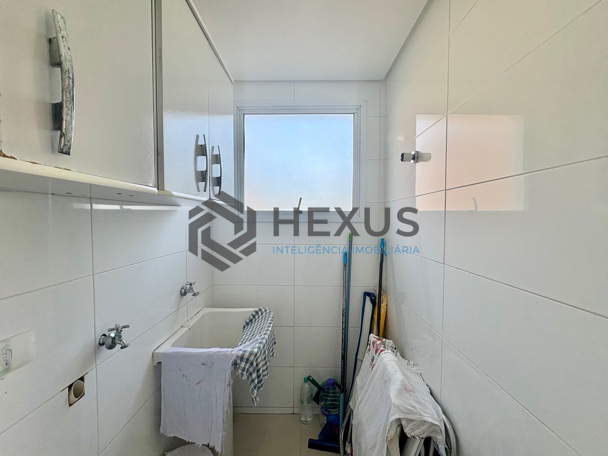 Foto 17 de Apartamento com varanda gourmet e lazer na Praia da Enseada, Guaruja