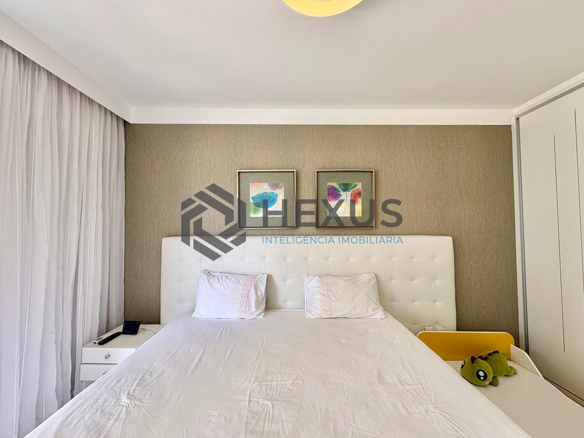 Foto 23 de Apartamento reformado com varanda vista mar e lazer na Praia das Asturias, Guaruja