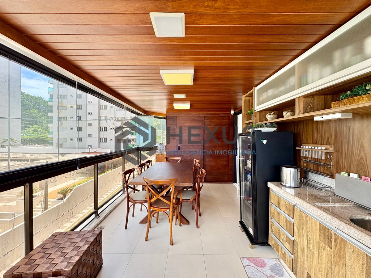 Foto 6 de Apartamento reformado com varanda vista mar e lazer na Praia das Asturias, Guaruja