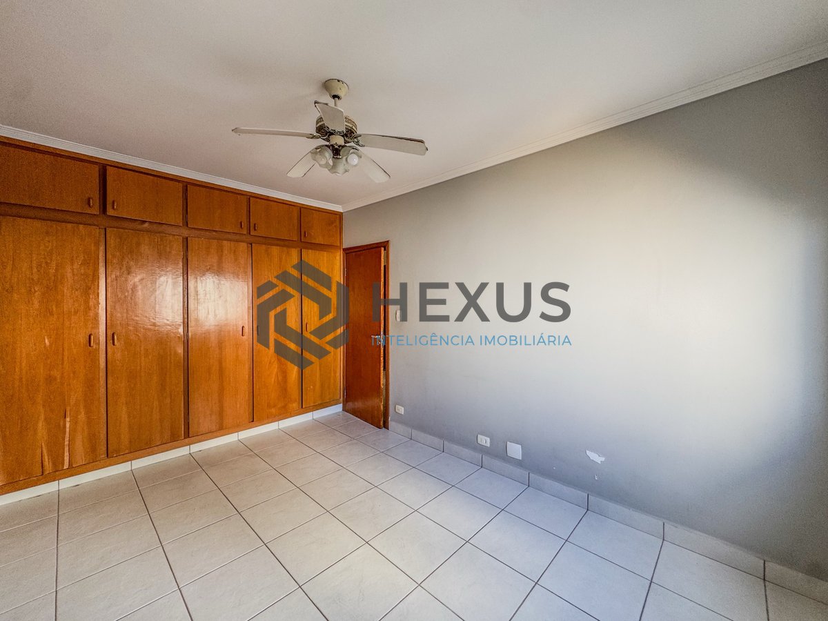 Foto 20 de Apartamento com varanda vista mar na beira mar nas Pitangueiras, Guarujá