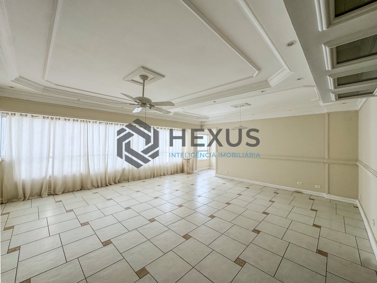 Foto 5 de Apartamento com varanda vista mar na beira mar nas Pitangueiras, Guarujá
