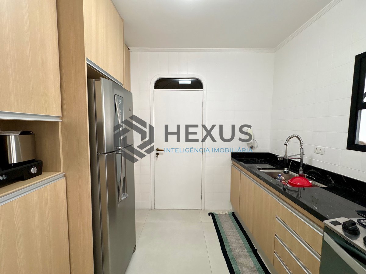Foto 21 de Apartamento com varanda na Praia da Enseada, Guaruja