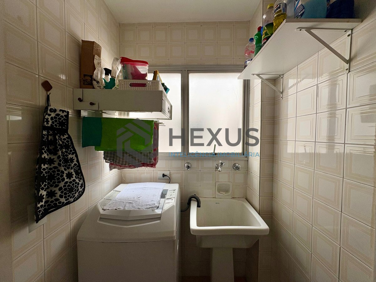 Foto 19 de Apartamento com varanda e lazer na Praia da Enseada, Guaruja