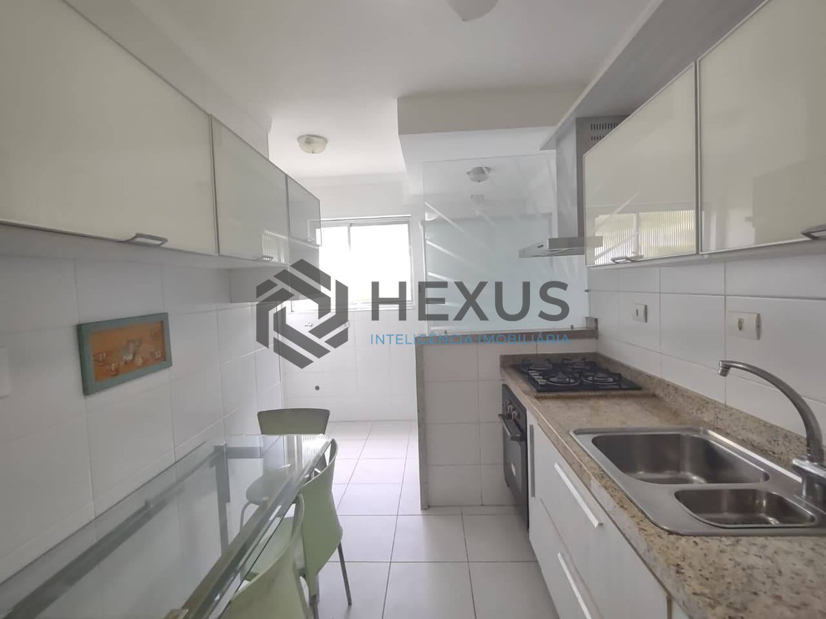 Foto 15 de Apartamento com varanda e lazer na Praia da Enseada, Guaruja