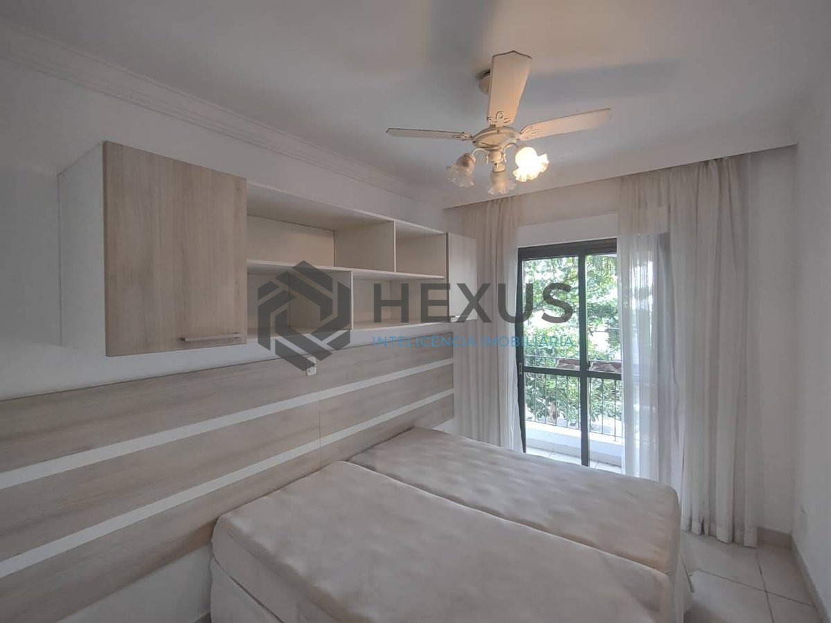 Foto 7 de Apartamento com varanda e lazer na Praia da Enseada, Guaruja